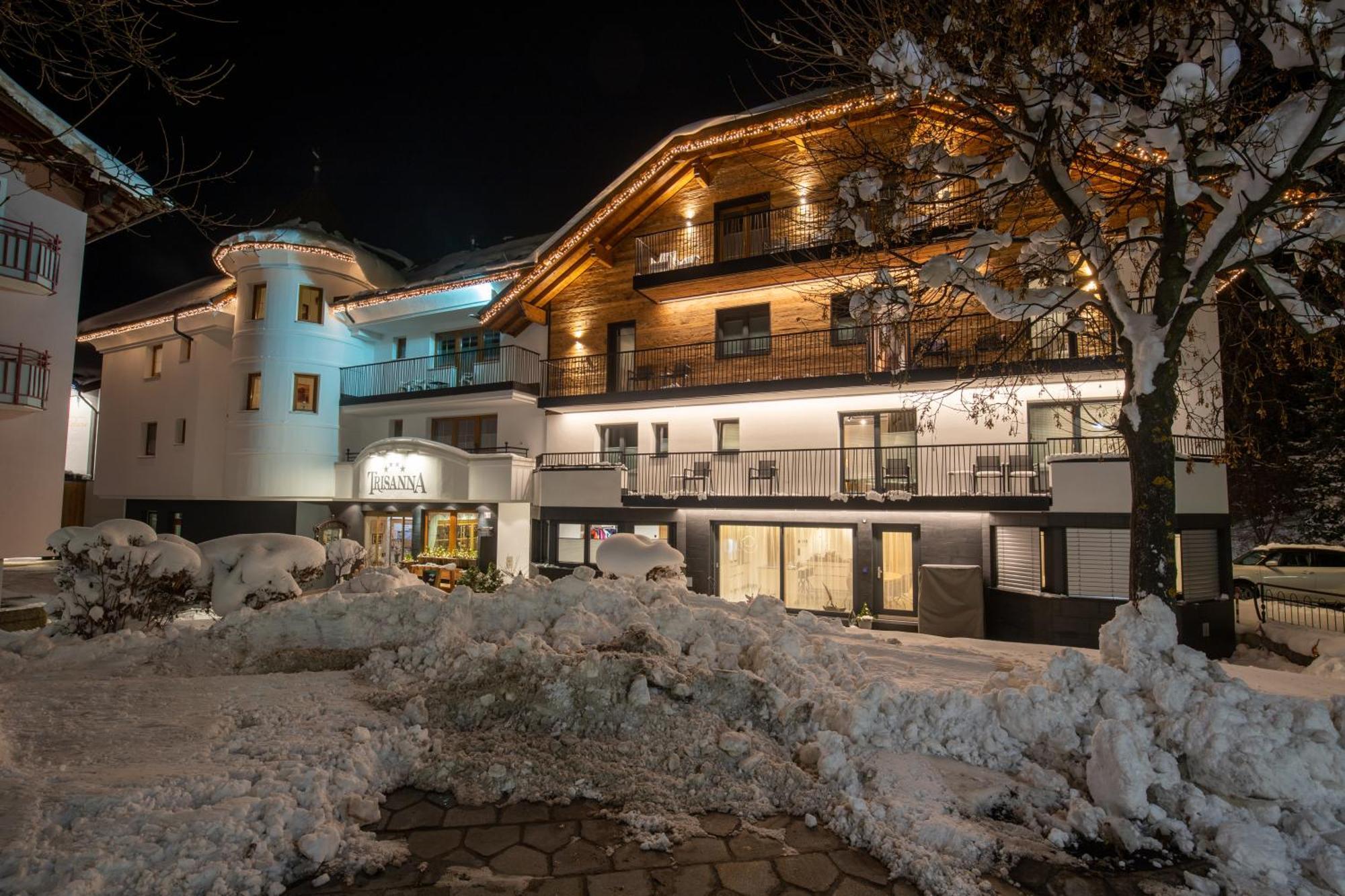 Alpenresidenz Trisanna Bed and Breakfast Ισγκλ Εξωτερικό φωτογραφία