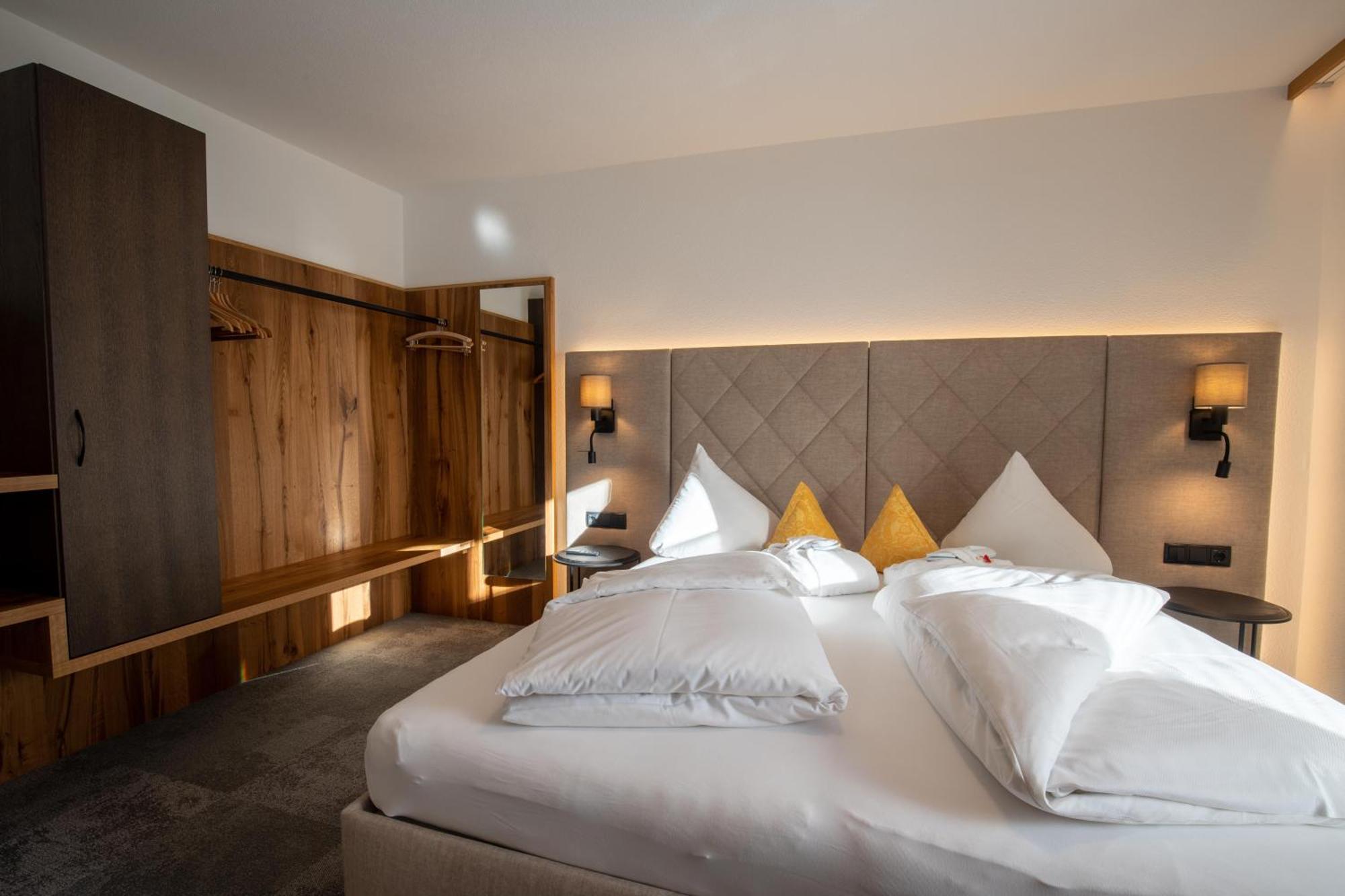 Alpenresidenz Trisanna Bed and Breakfast Ισγκλ Εξωτερικό φωτογραφία