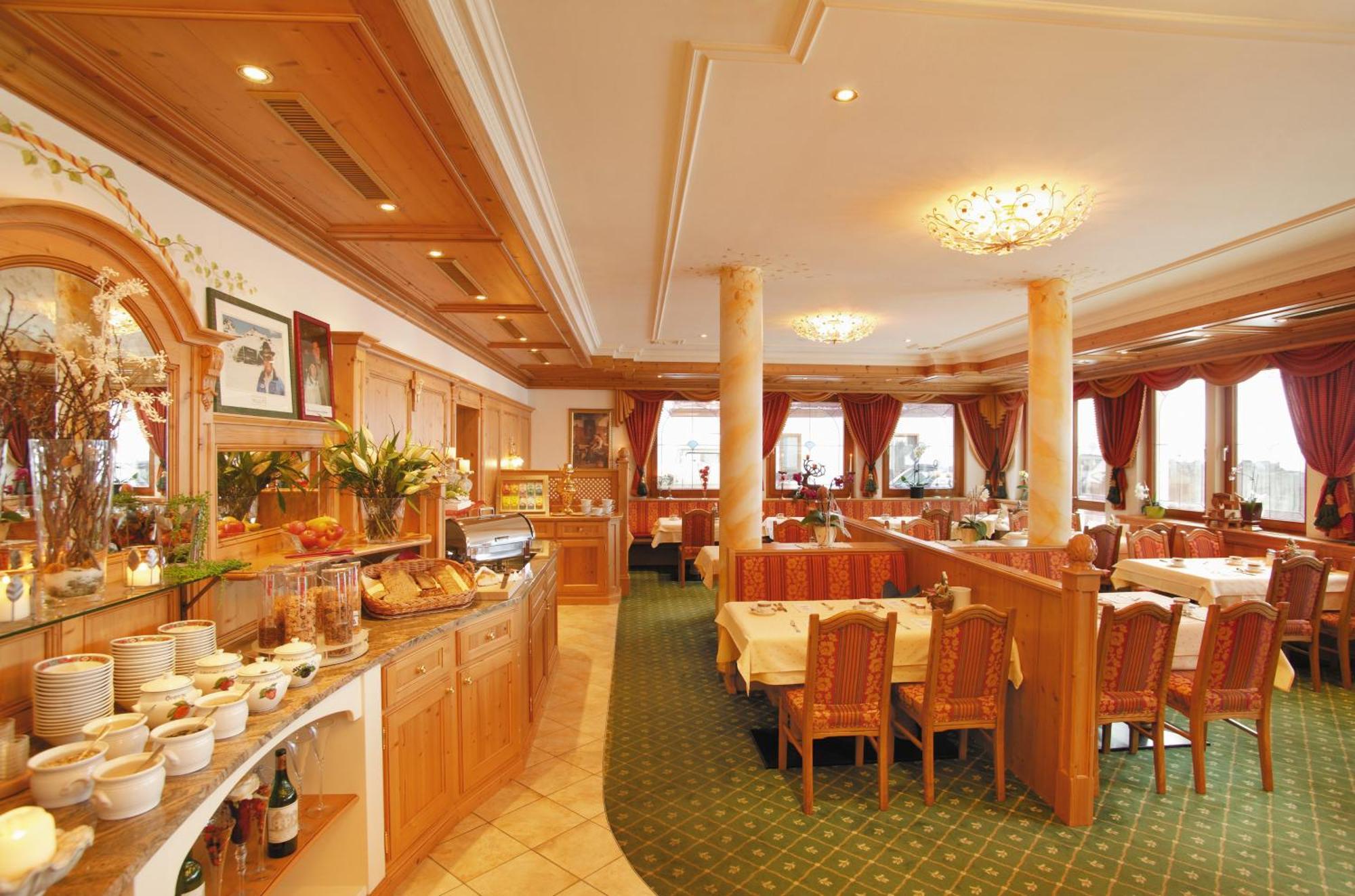 Alpenresidenz Trisanna Bed and Breakfast Ισγκλ Εξωτερικό φωτογραφία